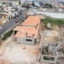 Obras de novo paço municipal e creche seguem em ritmo acelerado no Jardim Ferrazense