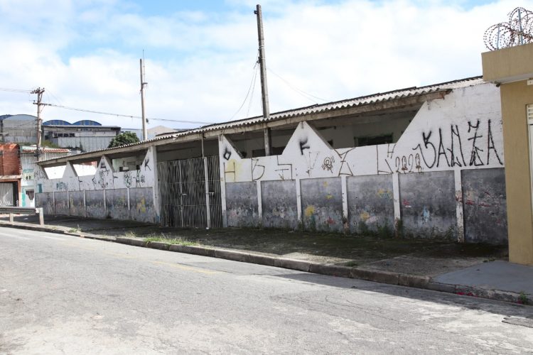 Escola Gastão será demolida e dará lugar a creche no Jardim Anchieta