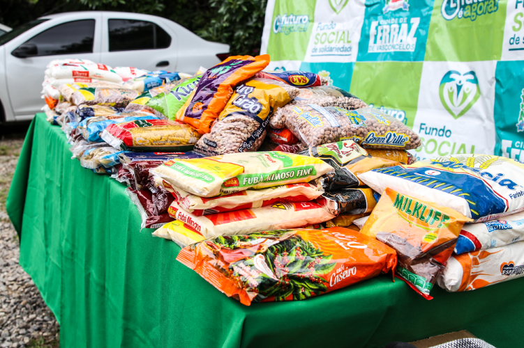 Fundo Social de Ferraz recebe doação de 110 quilos de alimentos
