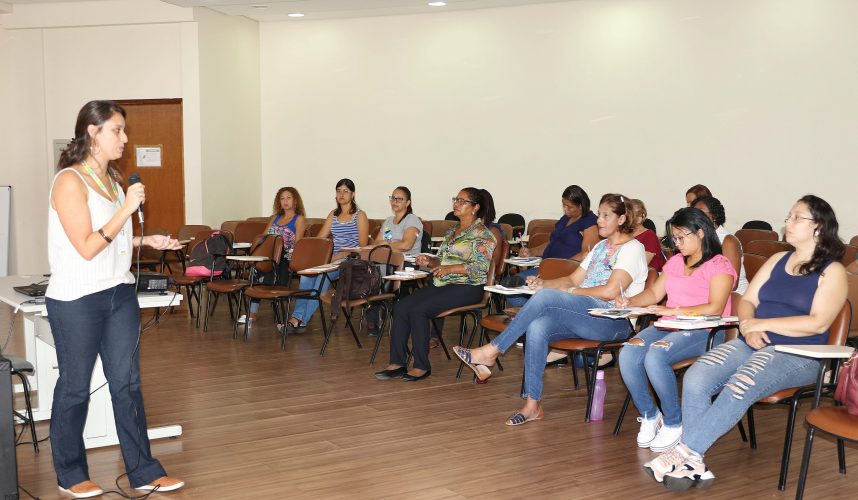 Saúde ferrazense orienta professores sobre Programa Saúde na Escola 2019