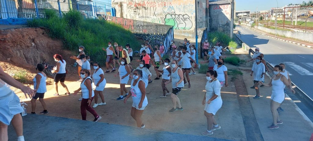 Ferraz celebra “White Party” no Beco Cultural