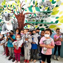 Prefeitura de Ferraz entrega 22 mil Ovos de Páscoa nas escolas municipais